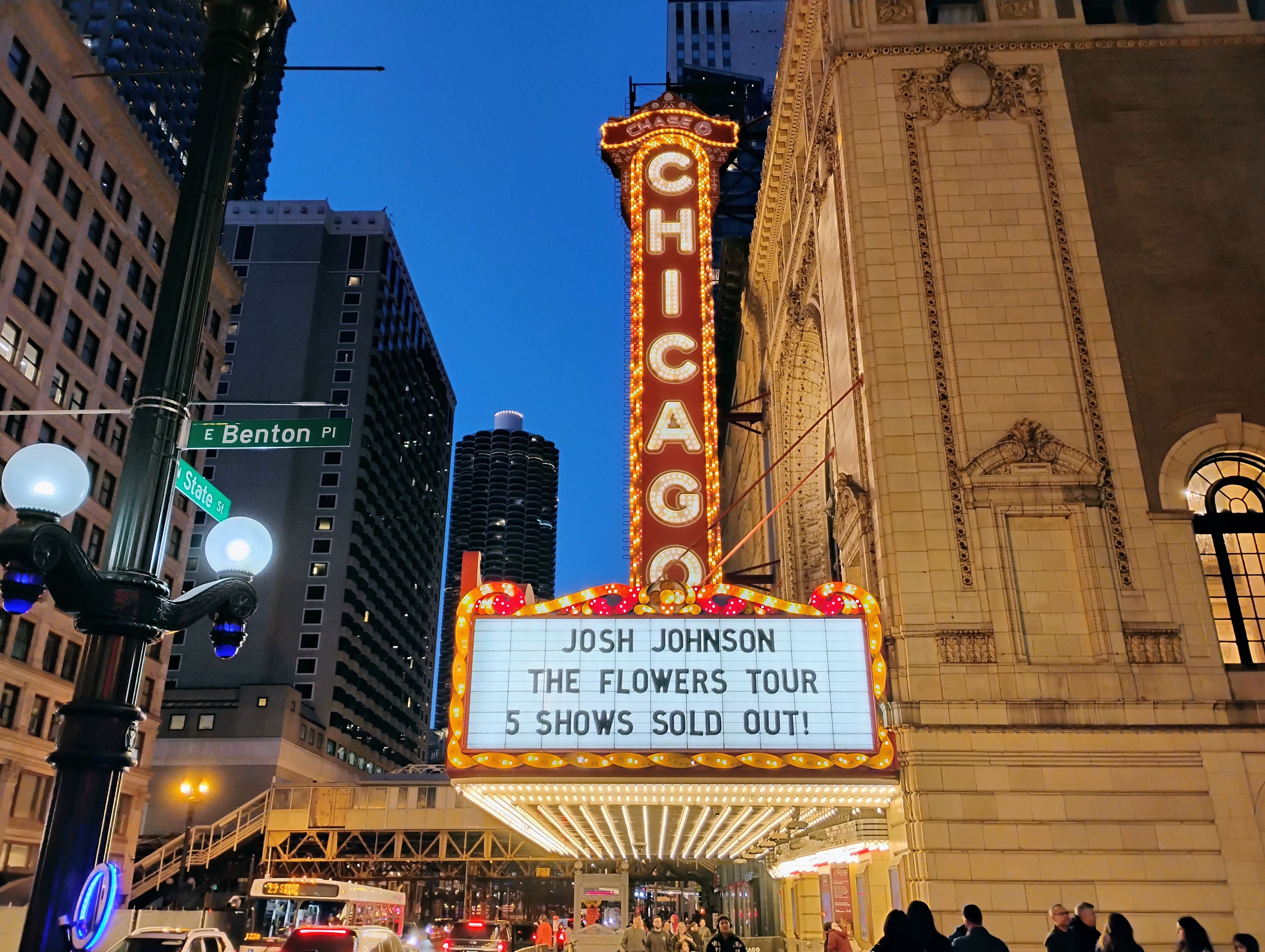 Custom signs and apparel in Chicago, IL from Top 5 Percent in Joliet